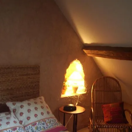 Chambres D'hotes Des Caissons Bed & Breakfast *